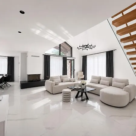 White Luxury Thermal Vila Banja